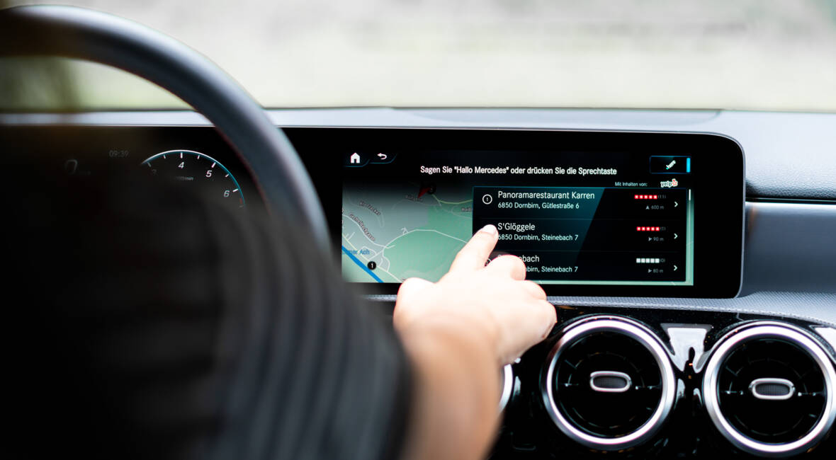 Web 3.0: Mercedes Benz User Experience
