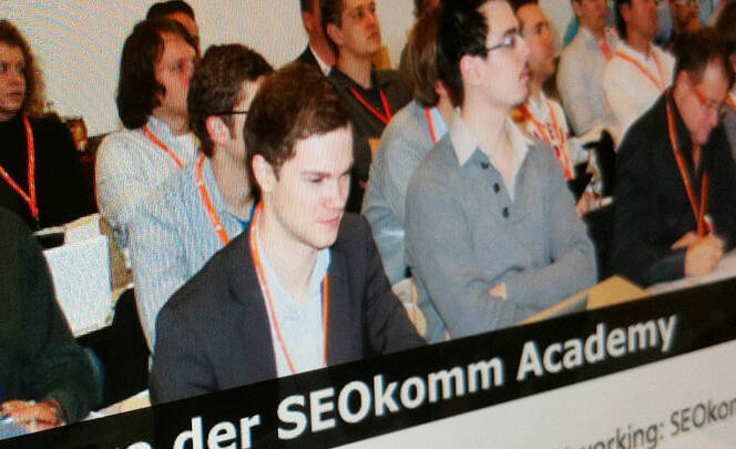 SEOkomm Academy 2012 - "360 Grad SEO für KMUs und Agenturen" von Jens Fauldrath SEOkomm Academy 2012 - "360 Grad SEO für KMUs und Agenturen" von Jens Fauldrath
