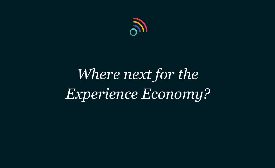 Wie verändern sich die Erwartungen der Konsumenten im digitalen Zeitalter? David Mattin hat die Antworten. 2017-10-12 MASSIVE ART Blog Trendforscher David Mattin: 5 Digitaltrends für 2018 und danach Titelbild