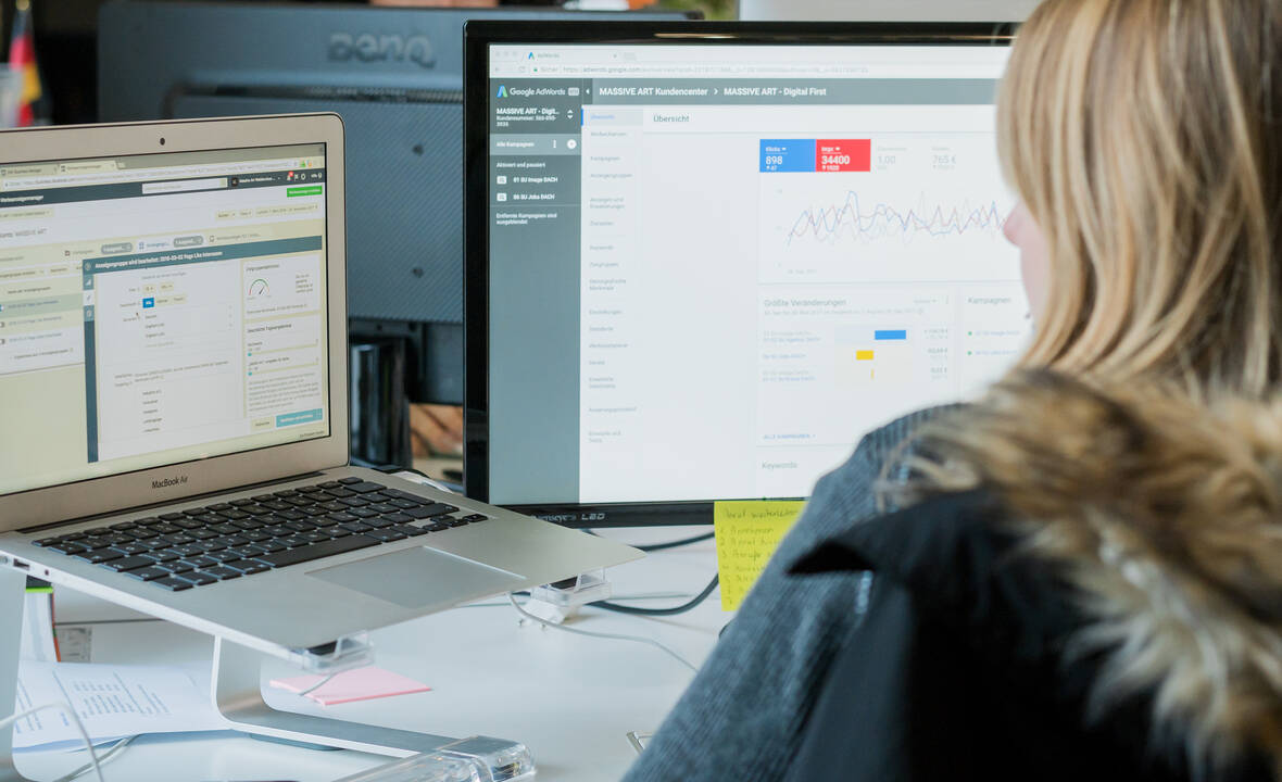 Google oder Facebook – wo ist das Werbebudget besser investiert? 2017-11-30 MASSIVE ART Blog, Facebook Ads, Google AdWords