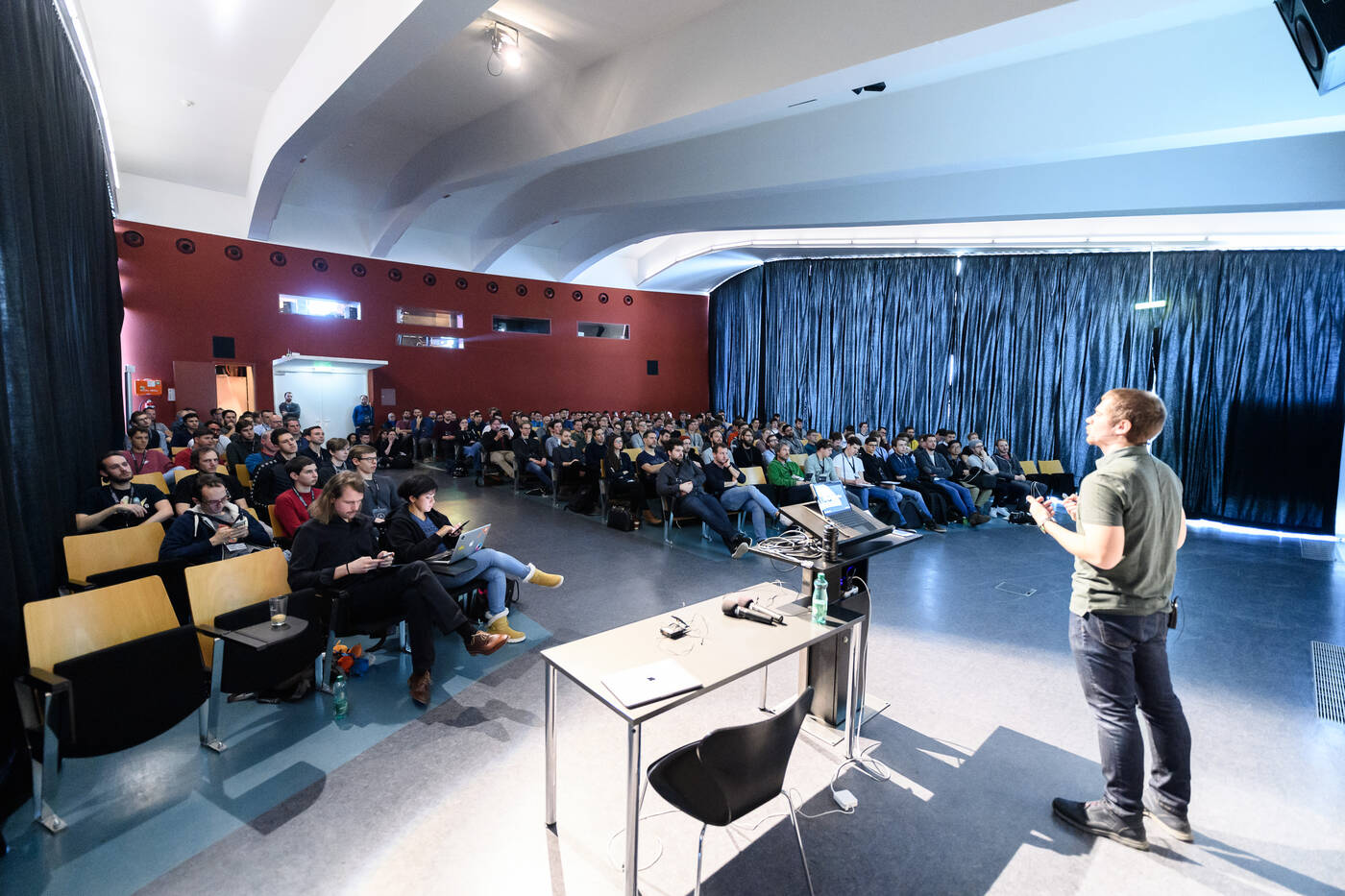 (Bildquelle: Matthias Rhomberg, rhomberg.cc) AgentConf 2019 - Vortrag