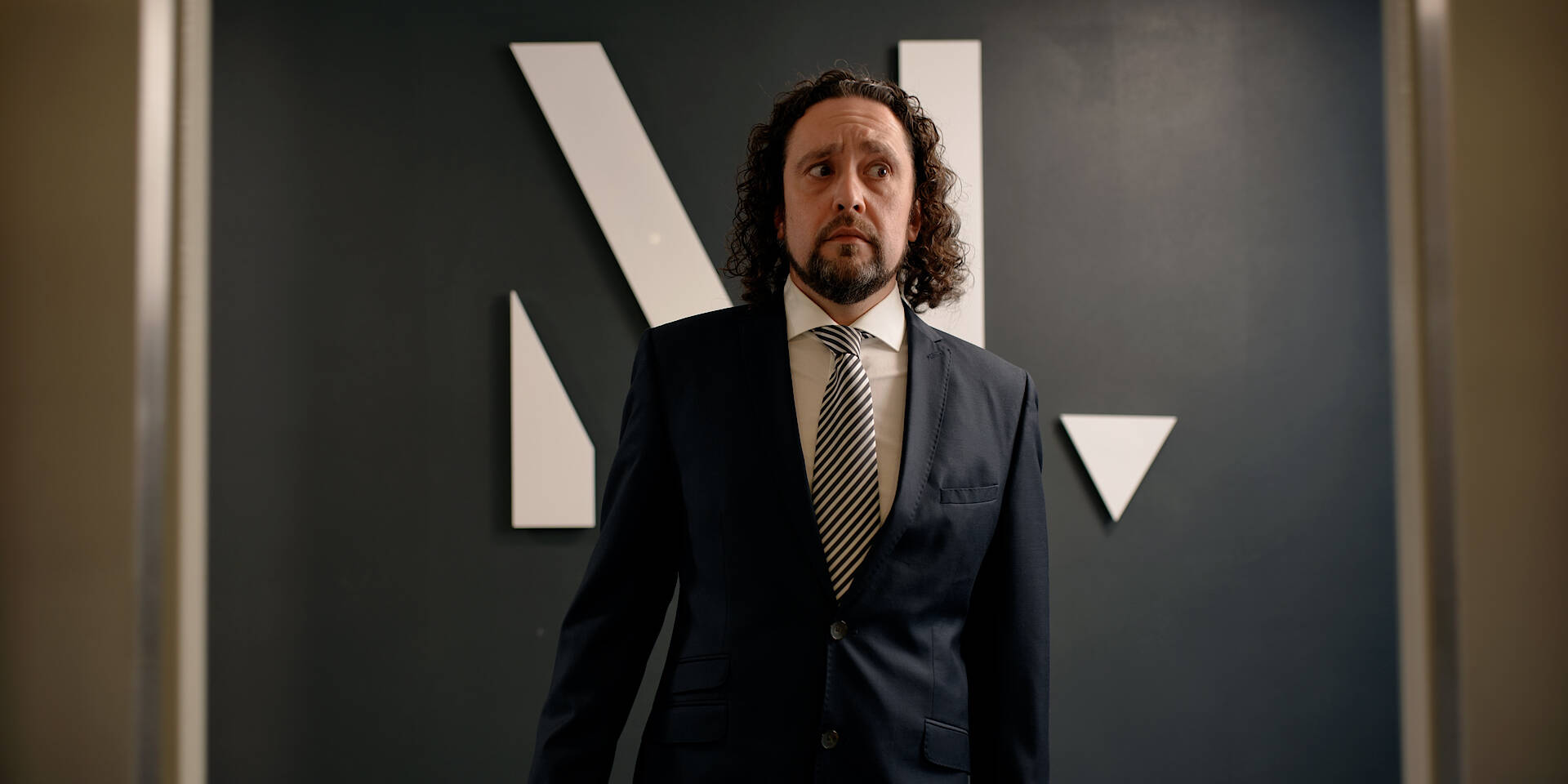 12 Days of Christmas by MASSIVE ART - Day 04