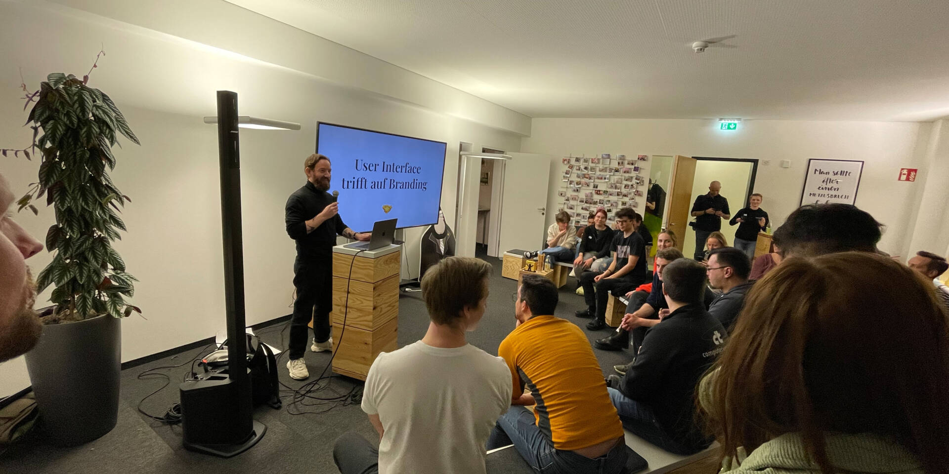 ux-design-meeting14