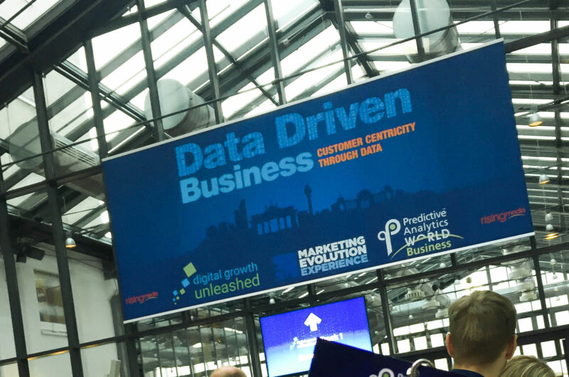 Titelbild Data Driven Marketing