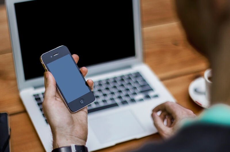 Smartphones & Co am Arbeitsplatz – ein Sicherheitsrisiko für Unternehmen